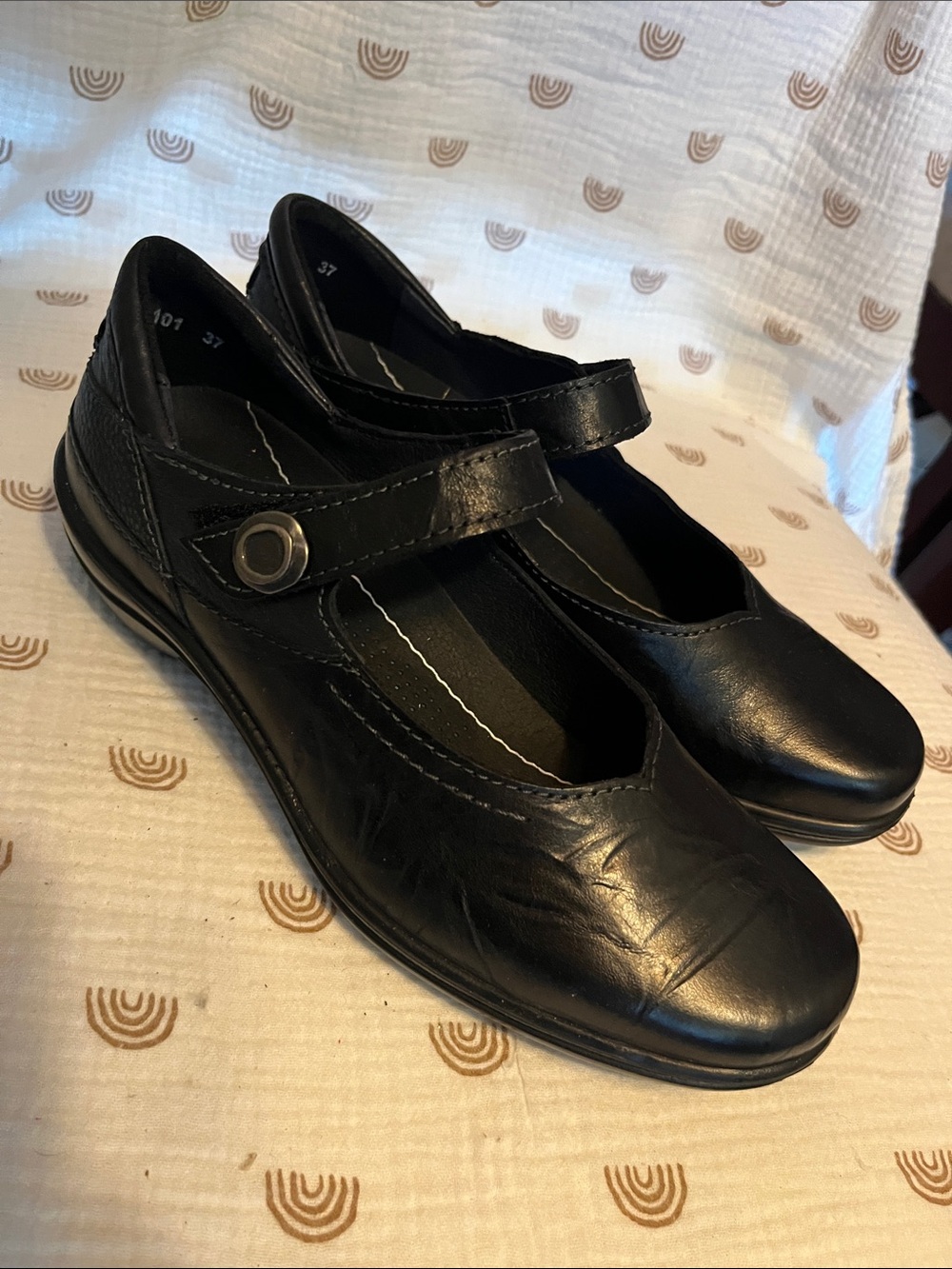 ROMIKA Cassie Mary Jane’s Size 37 NEW